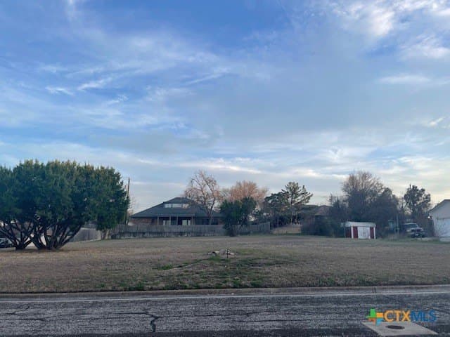 0.4 acres in Bell County - photo 4