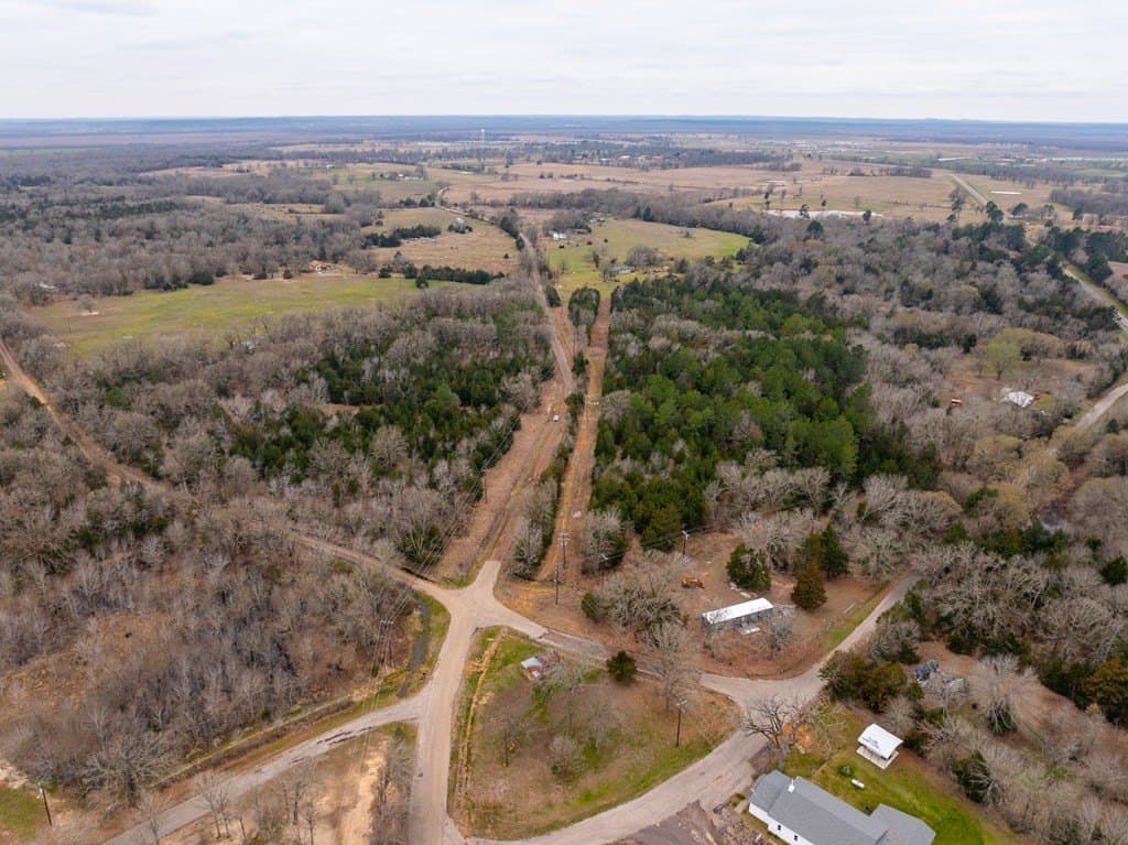 25.37 acres in ANDERSON County - photo 2