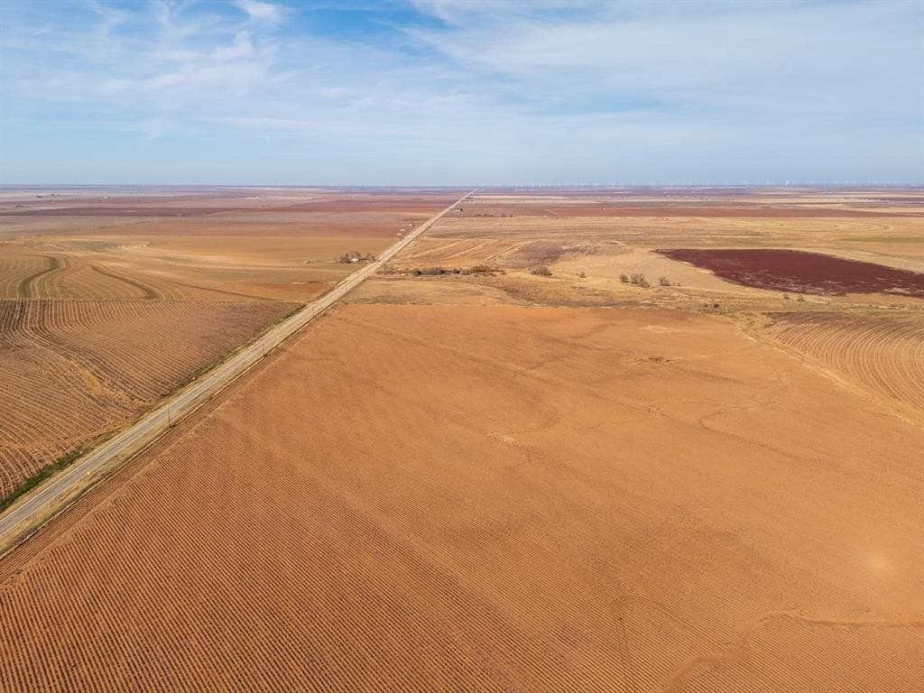 16 acres in Lynn County - photo 17
