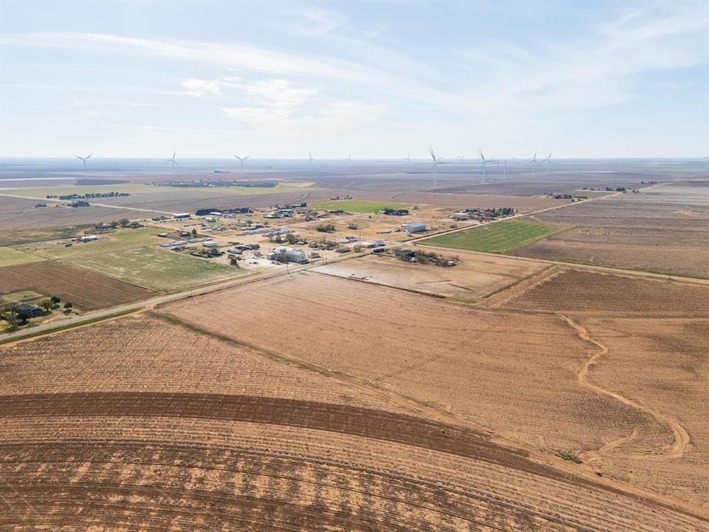 16 acres in Lynn County - photo 8
