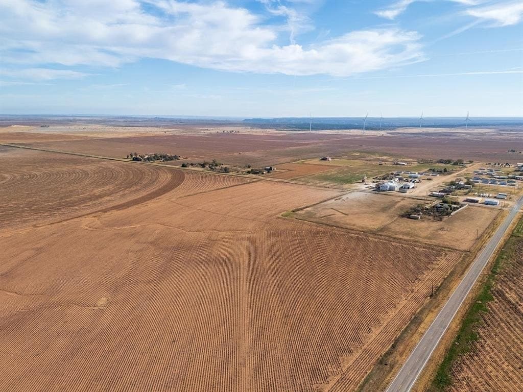16 acres in Lynn County - photo 12