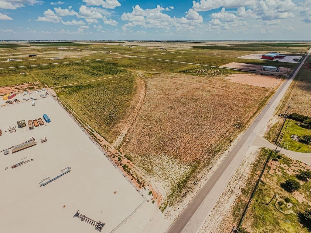11.05 acres in Gaines County - photo 3