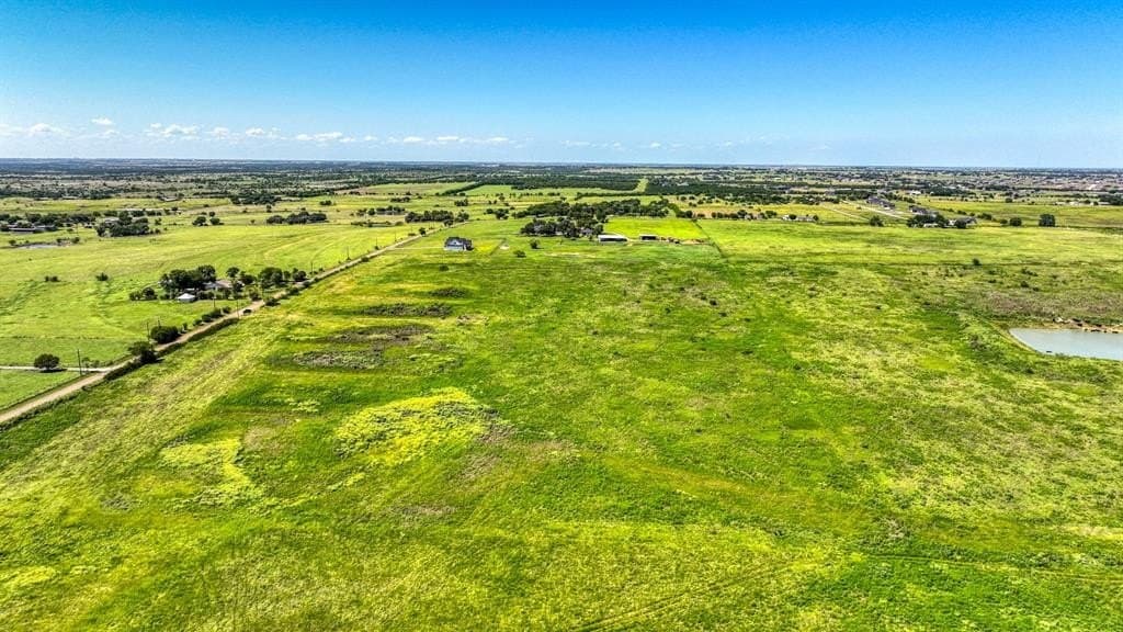 187.66 acres in Johnson County - photo 9