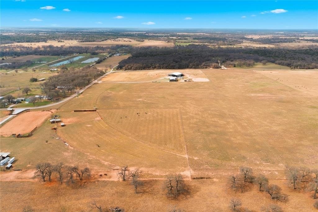 18.09 acres in Hill County - photo 4