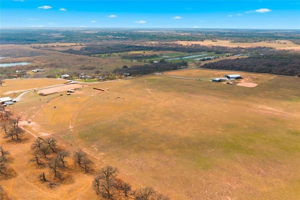 18.09 acres in Hill County - photo 10