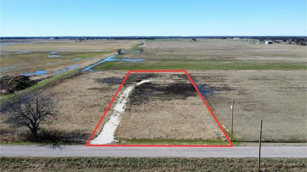 1 acres in Grayson County - photo 2