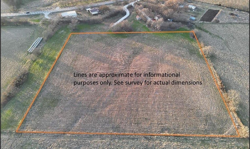 8.21 acres in Cooke County - photo 3
