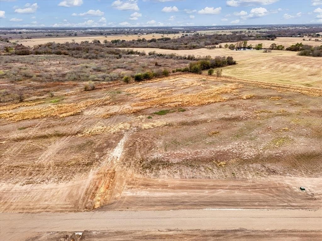 3.02 acres in McLennan County - photo 2