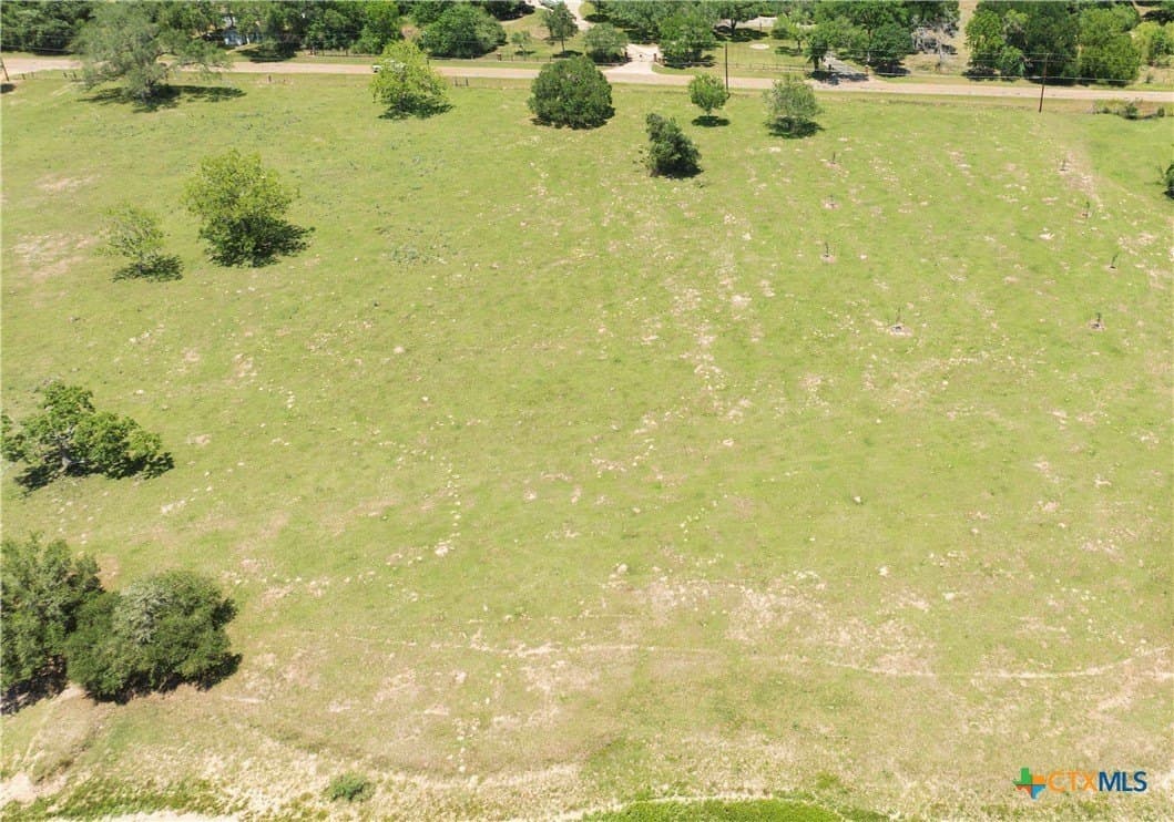 2 acres in Lavaca County - photo 7
