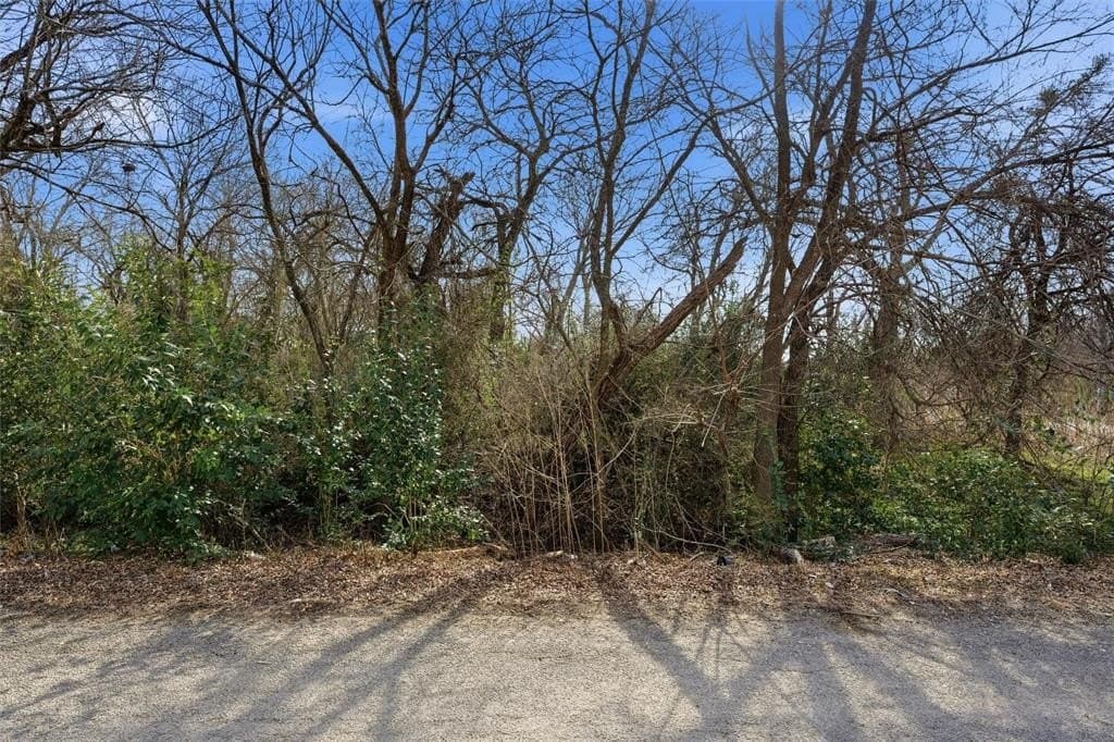 0.76 acres in McLennan County - photo 2
