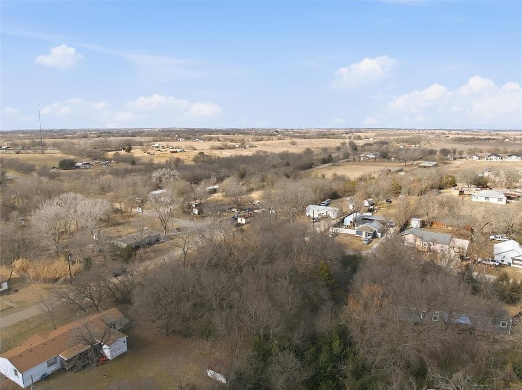 0.76 acres in McLennan County - photo 9