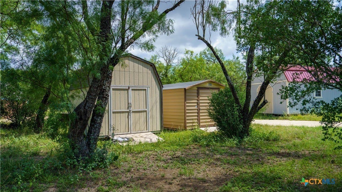 17.15 acres in Bandera County - photo 19