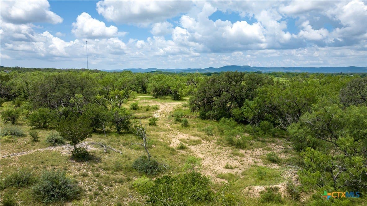 17.15 acres in Bandera County - photo 16