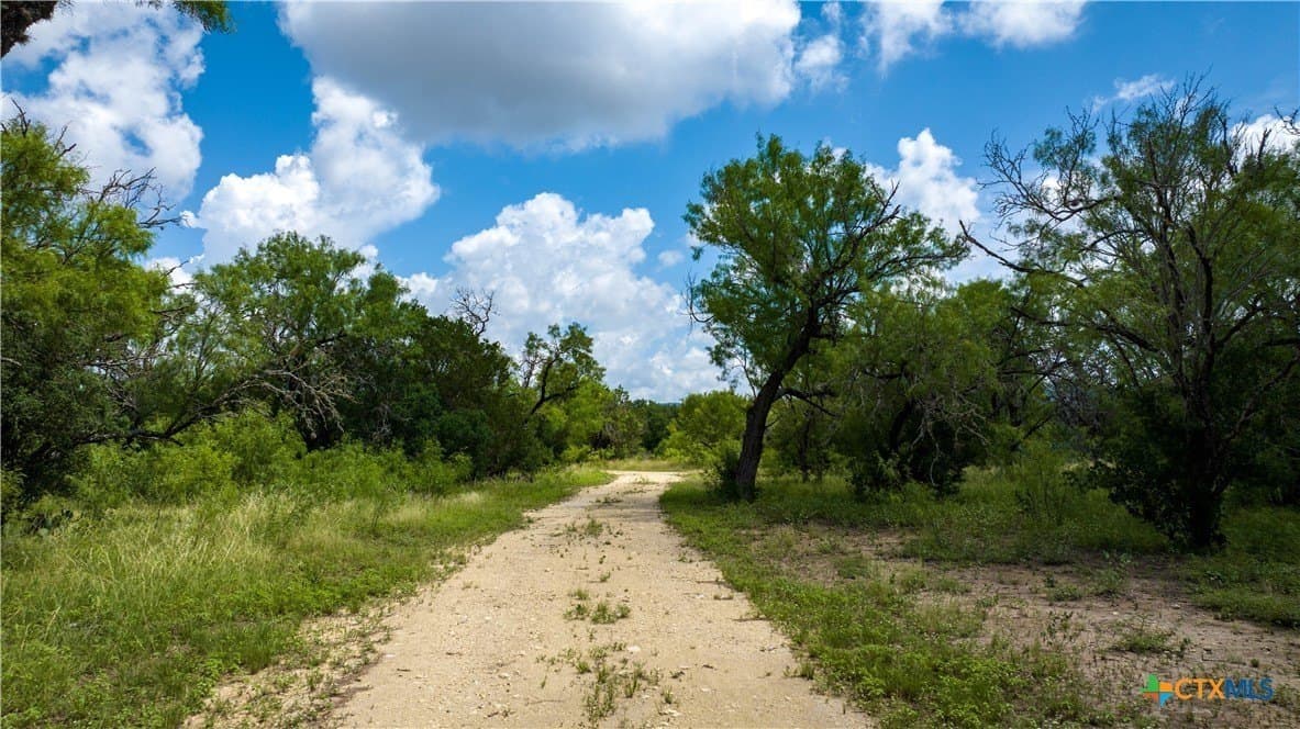 17.15 acres in Bandera County - photo 23