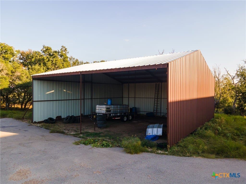 29.6 acres in Lampasas County - photo 25