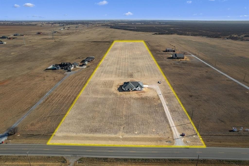 10.58 acres in Archer County - photo 33