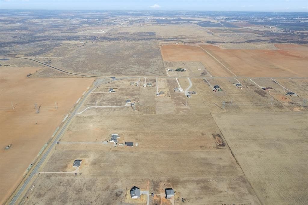 10.58 acres in Archer County - photo 3
