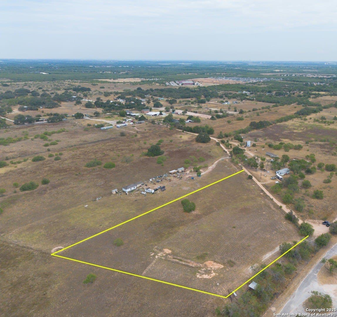 4.27 acres in Bexar County - photo 2
