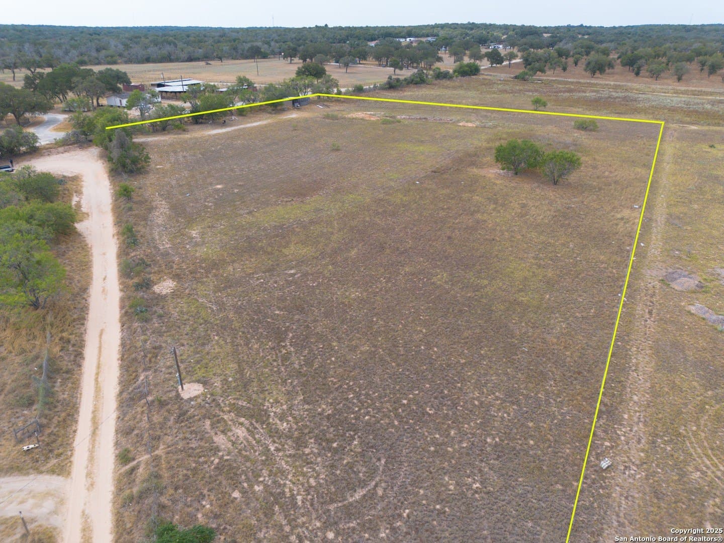 4.27 acres in Bexar County - photo 4