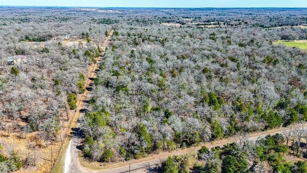 1 acres in Freestone County - photo 8