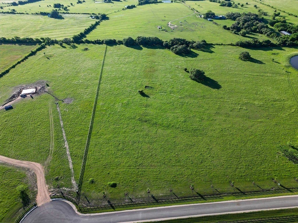 12.89 acres in Fayette County - photo 2