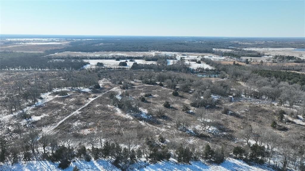 566.67 acres in Red River County - photo 15
