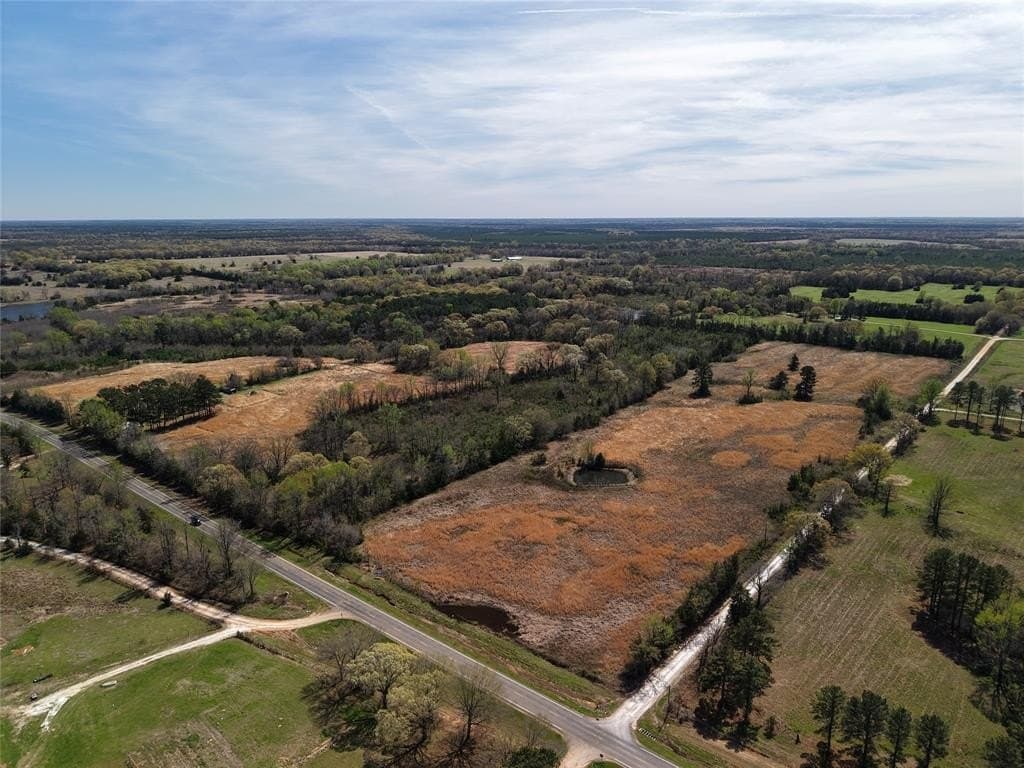 566.67 acres in Red River County - photo 37