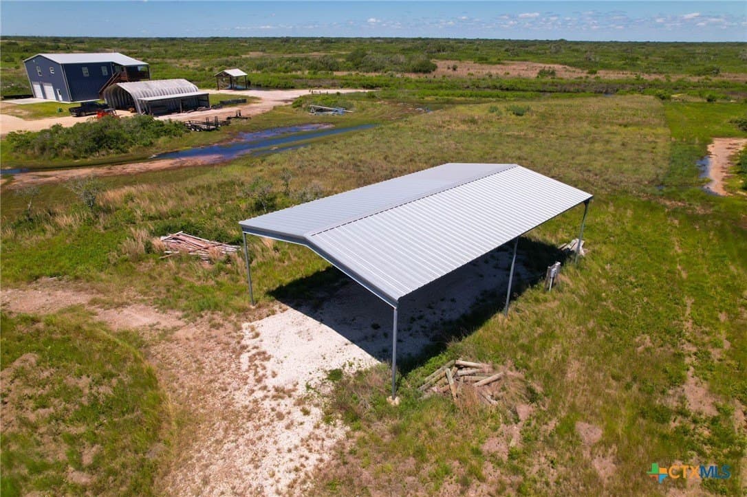 2 acres in Calhoun County - photo 5