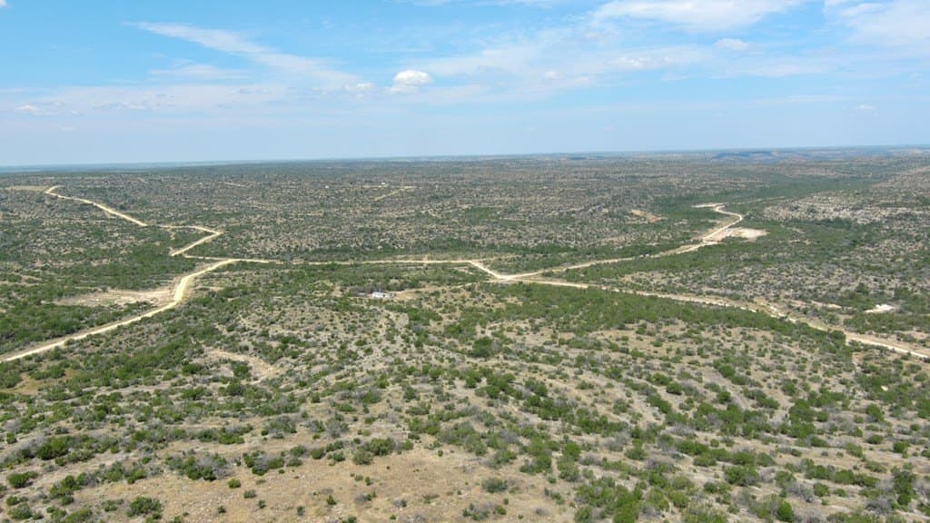 356.67 acres in Val Verde County - photo 45