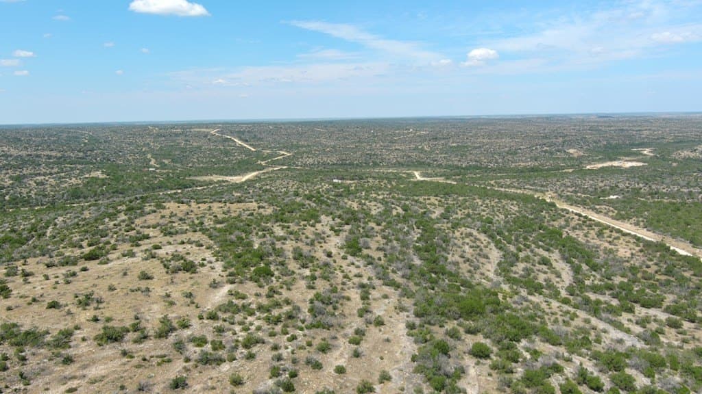 356.67 acres in Val Verde County - photo 44