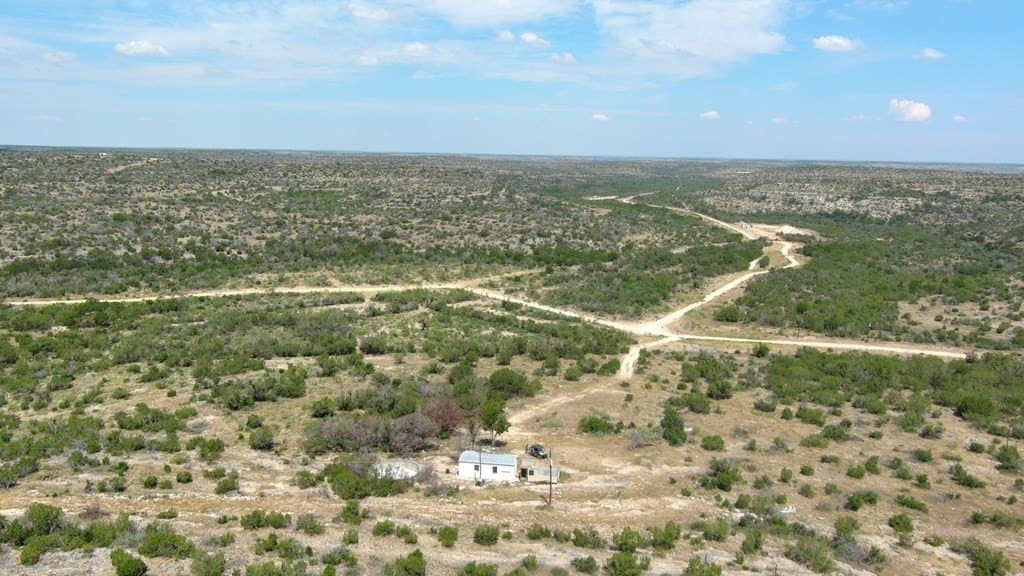 356.67 acres in Val Verde County - photo 37