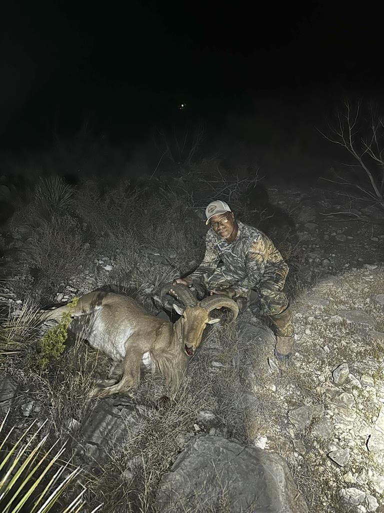 356.67 acres in Val Verde County - photo 67