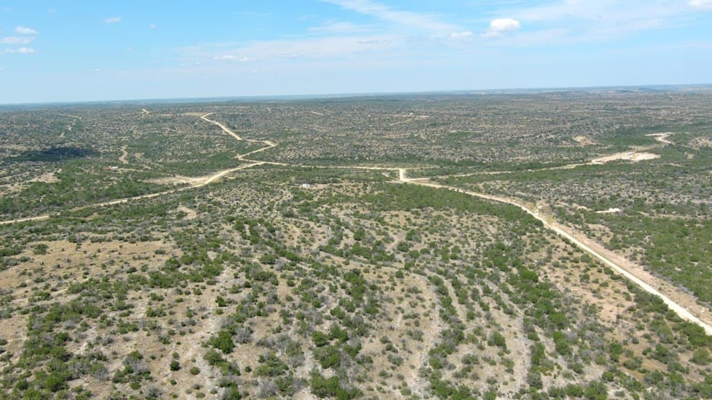 356.67 acres in Val Verde County - photo 43