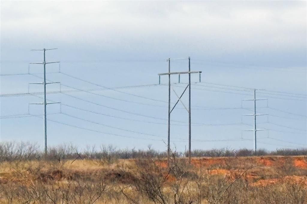 88.88 acres in Wilbarger County - photo 2