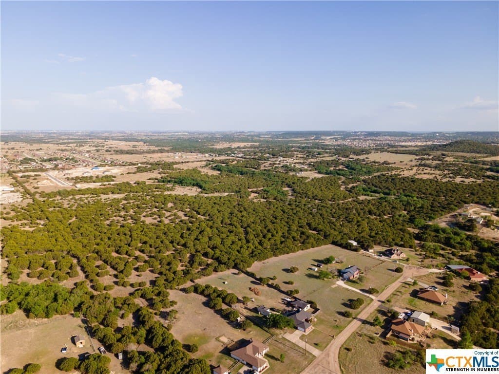 80 acres in Coryell County - photo 2