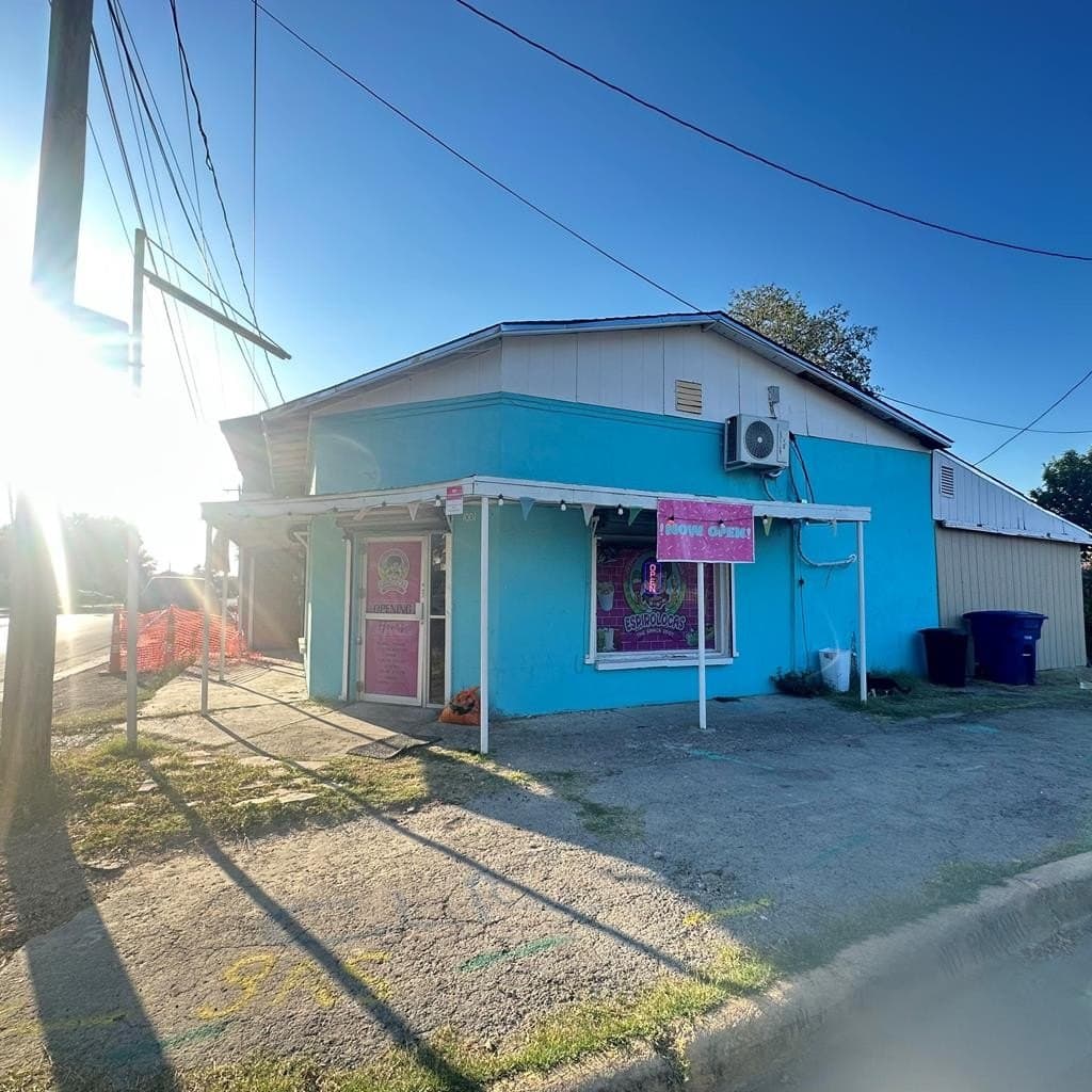 1001 Arlington