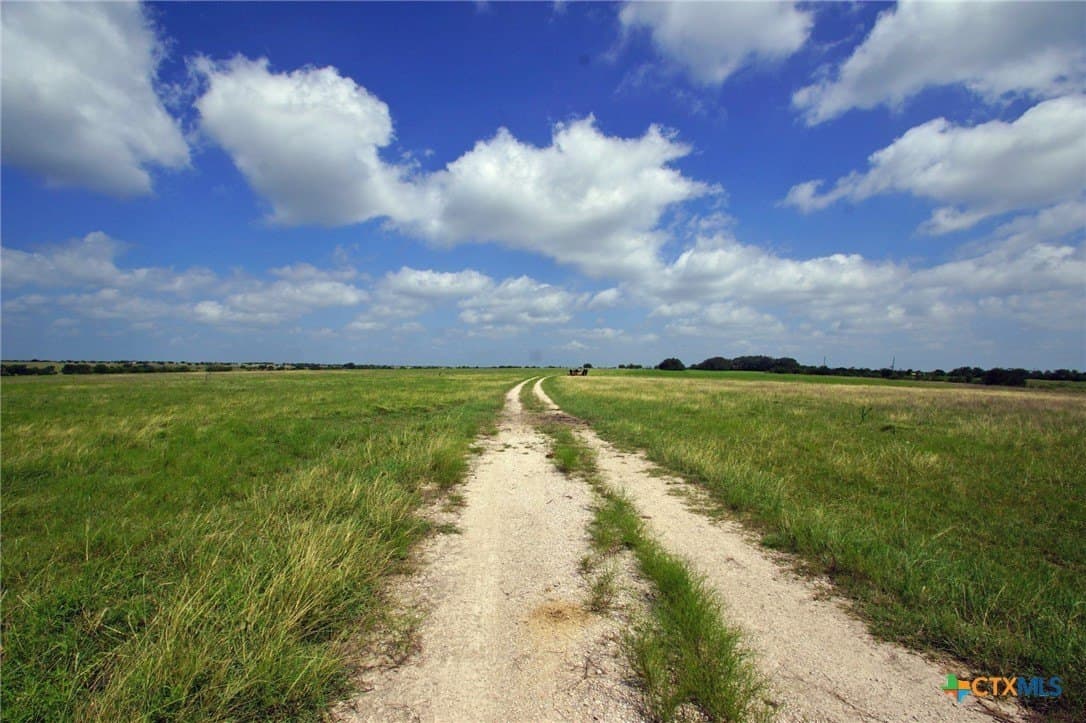 200 acres in Burnet County - photo 10