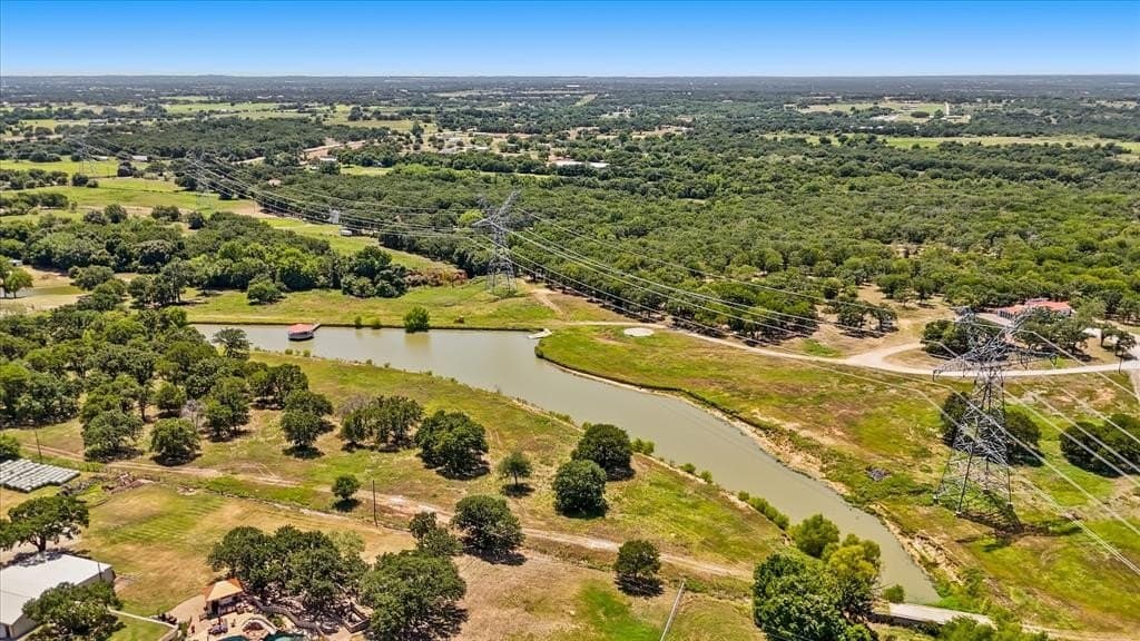 33.77 acres in Wise County - photo 8