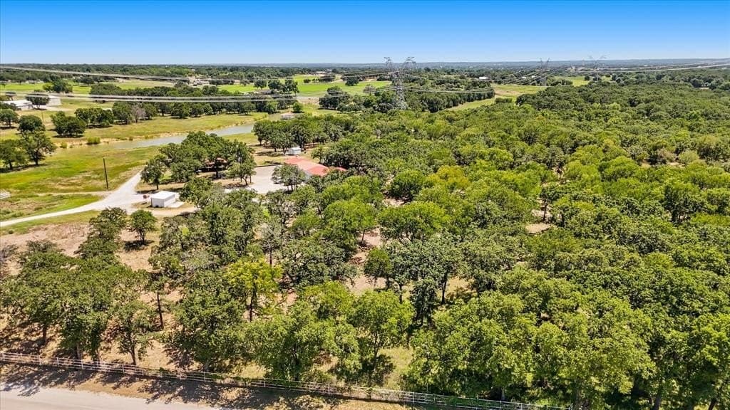 33.77 acres in Wise County - photo 10