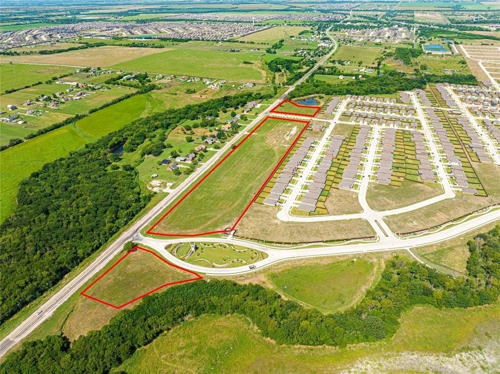 14.24 acres in Hunt County - photo 4