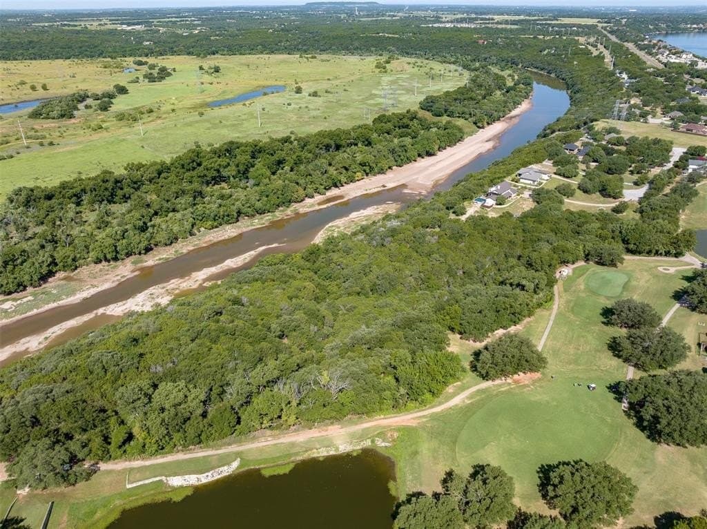 0.38 acres in Hood County - photo 19