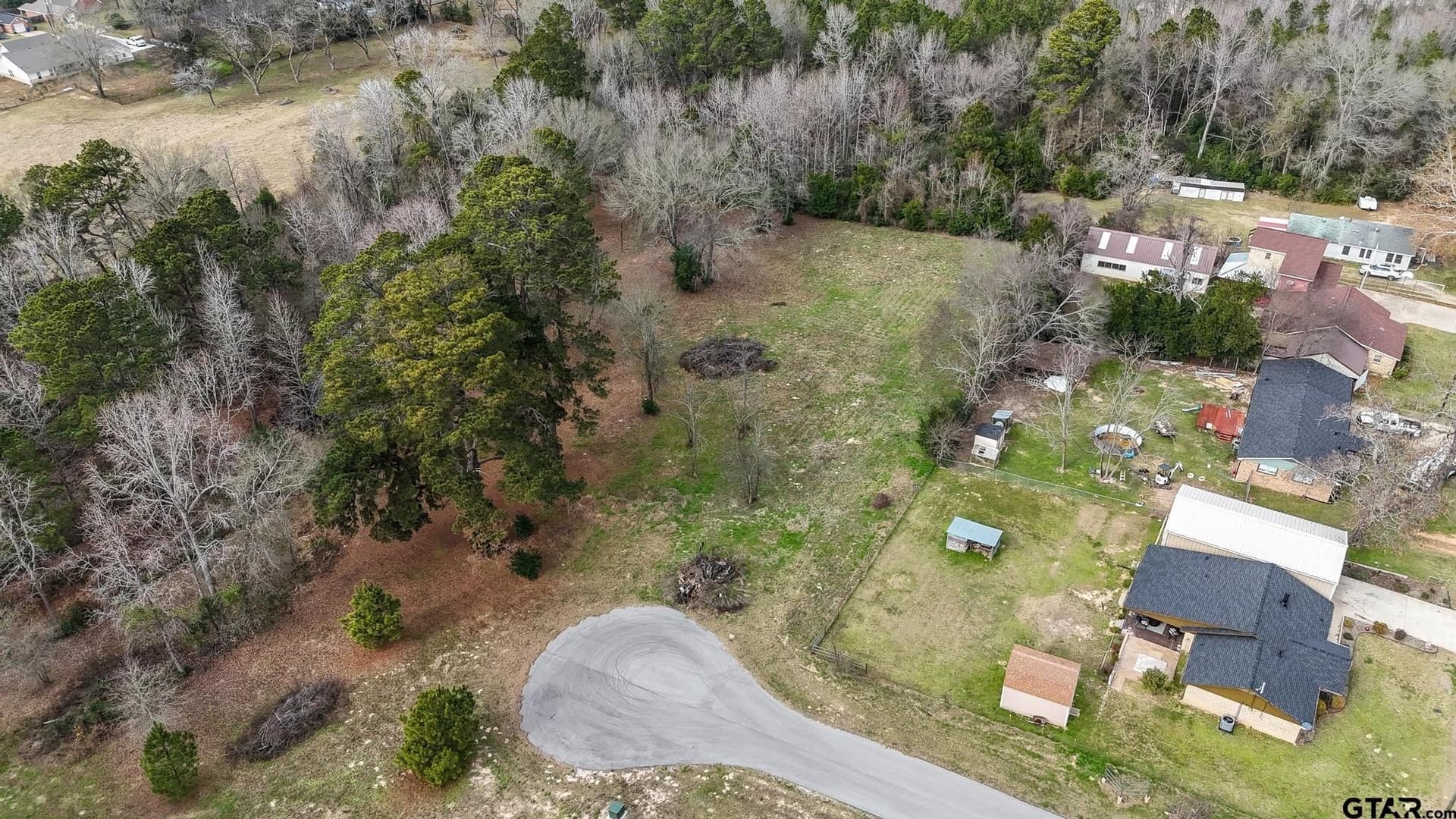 0.73 acres in Henderson County - photo 4