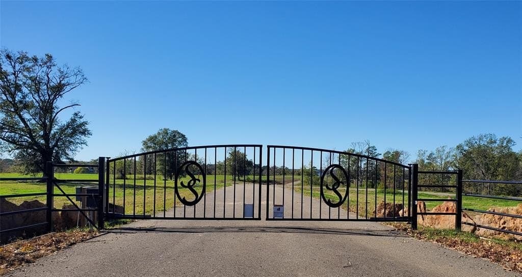 1.42 acres in Camp County - photo 18