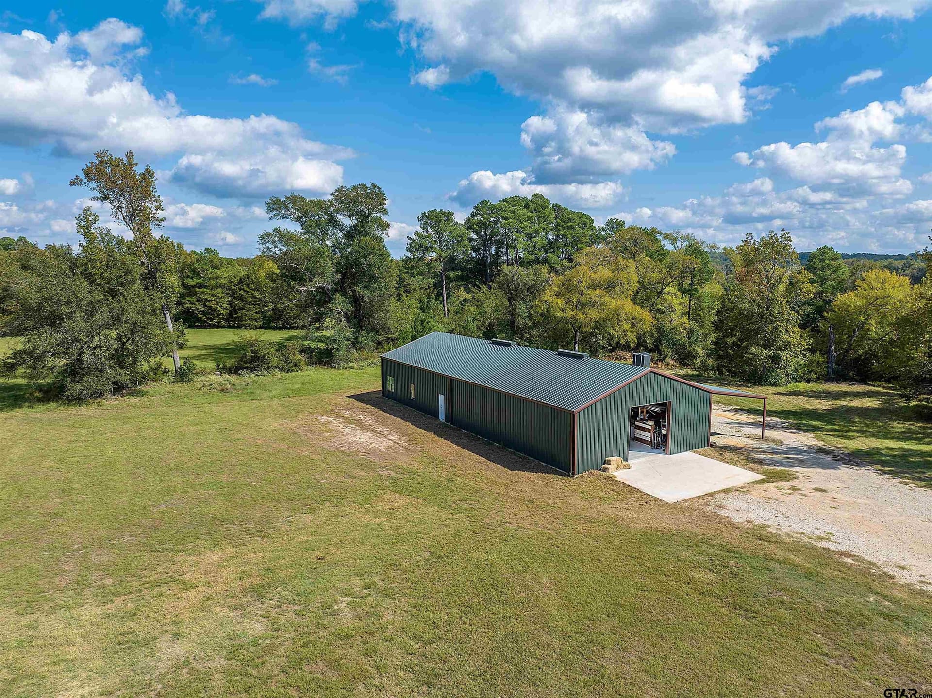 16.88 acres in Smith County - photo 9