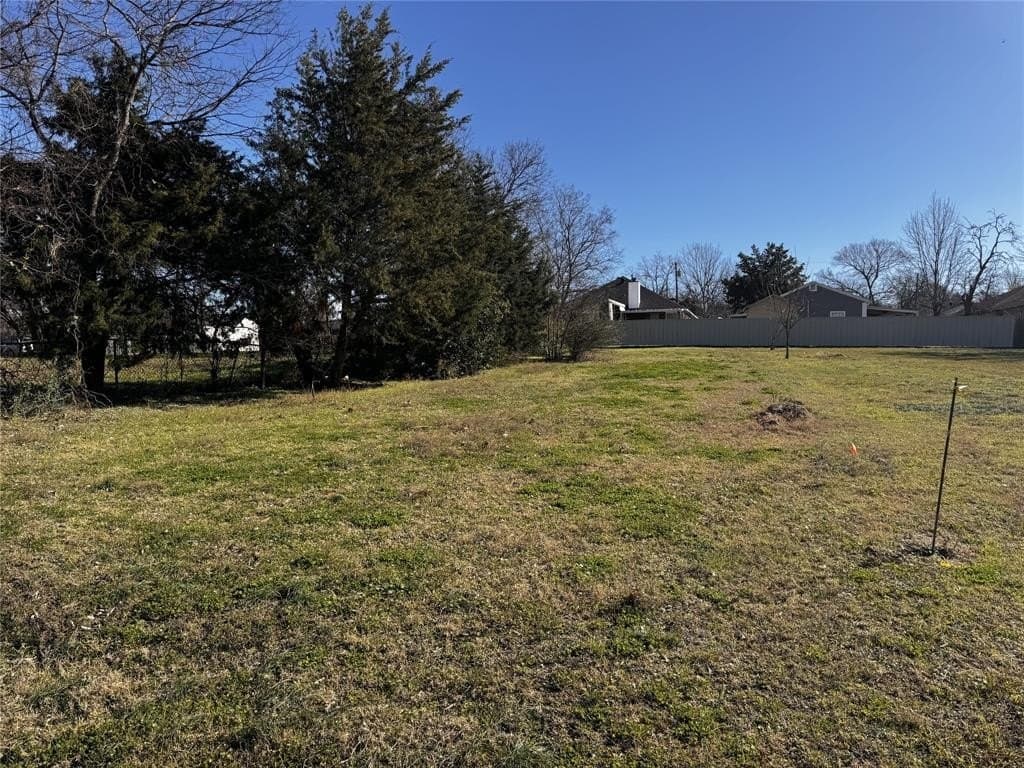 0.12 acres in Ellis County - photo 2