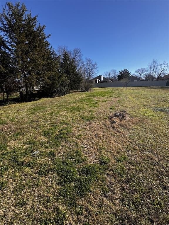 0.12 acres in Ellis County - photo 7