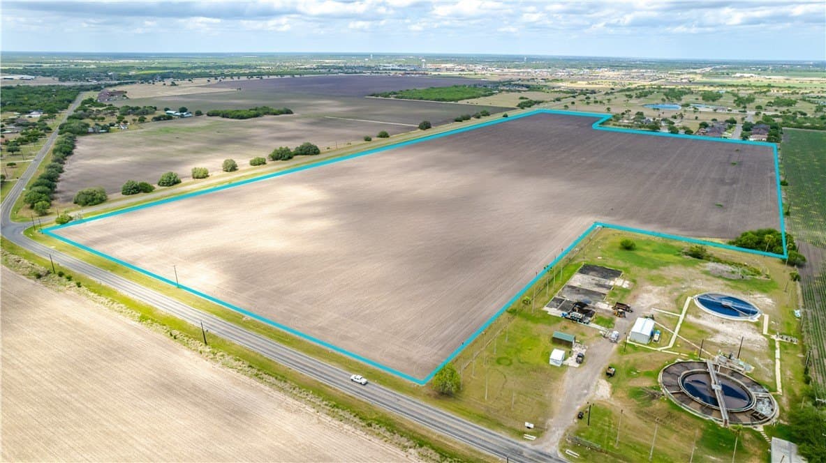 63.99 acres in Kleberg County - photo 5