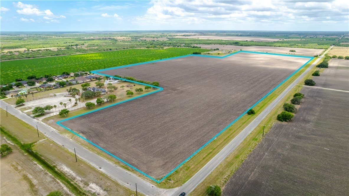 63.99 acres in Kleberg County - photo 11