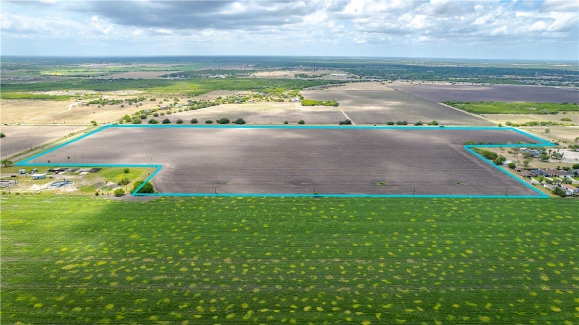 63.99 acres in Kleberg County - photo 4