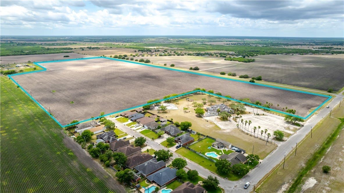 63.99 acres in Kleberg County - photo 3